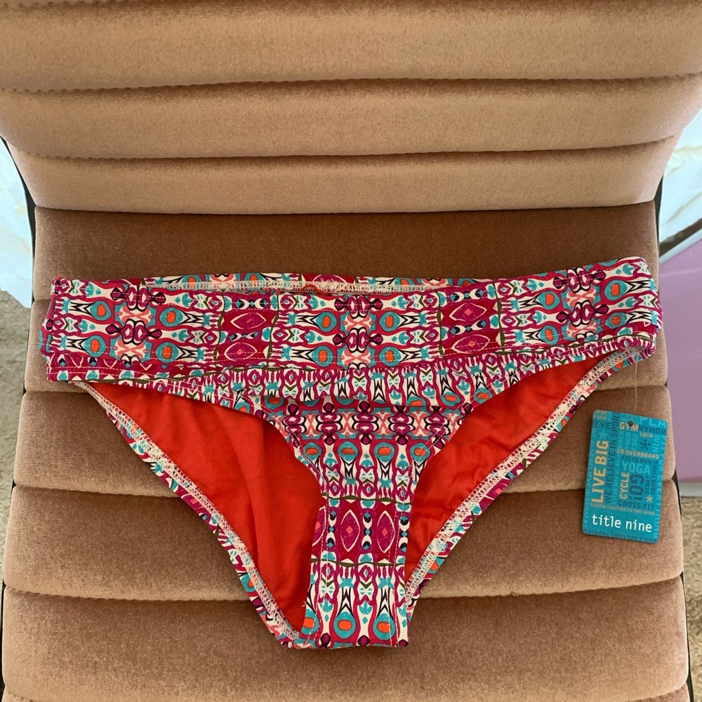 TITLE NINE ✨ NWT PINK BIKINI BOTTOMS